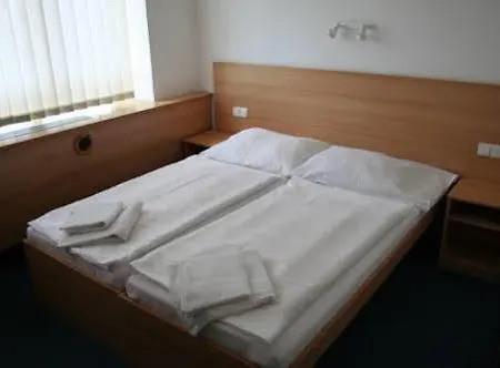 O.k. 1 3* Beroun (Central Bohemian)