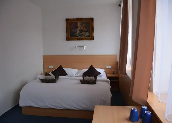 O.k. 1 Hotel Beroun (Central Bohemian)